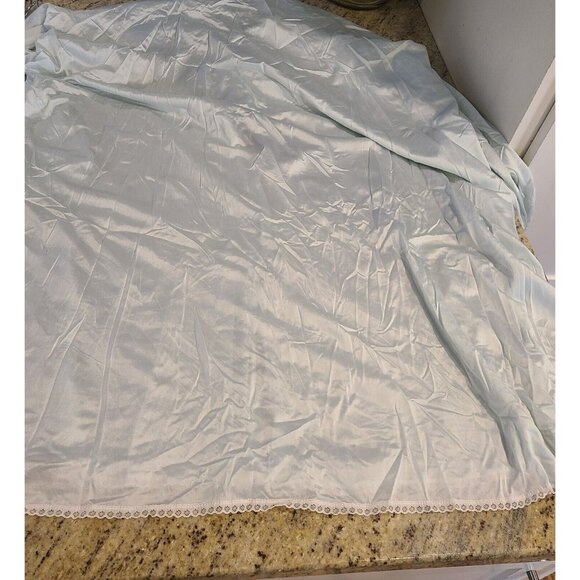 Vintage Miss Elaine Nightgown Size L ?? Blue Lace Button nightgown *flaws* - Picture 16 of 16